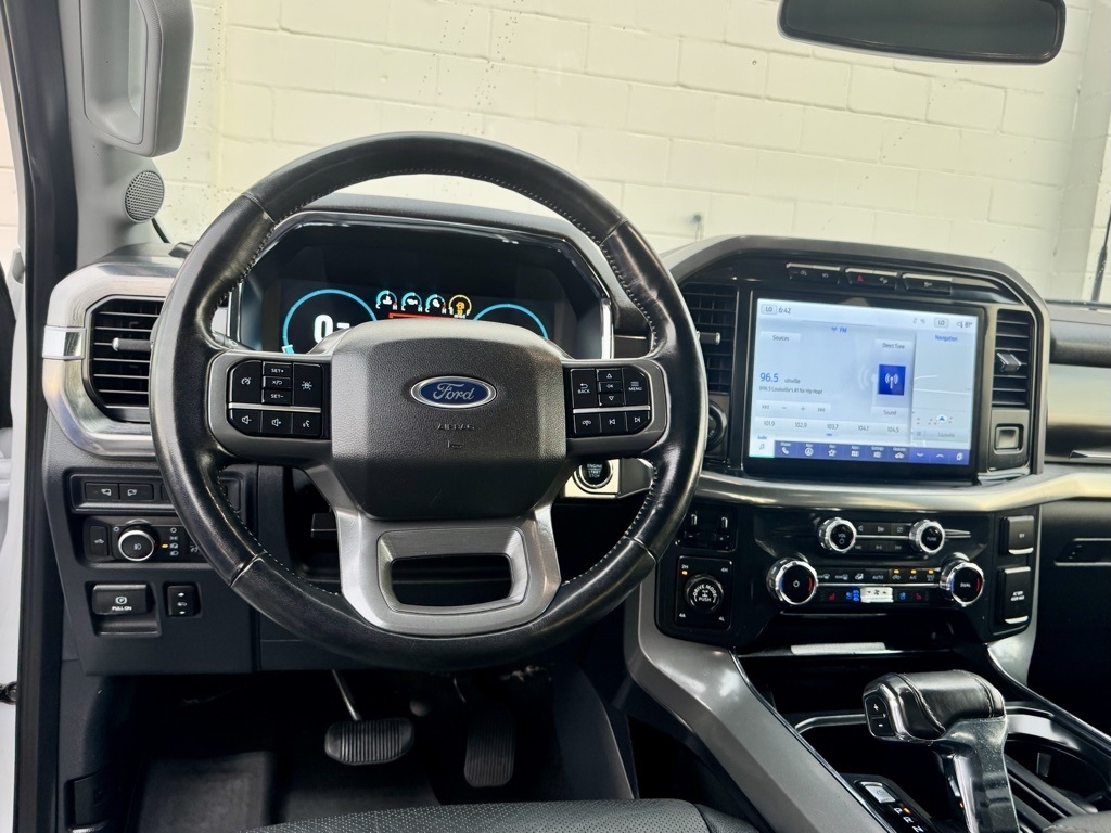 Ford F-150 SuperCrew 139" Lariat 4WD 2022