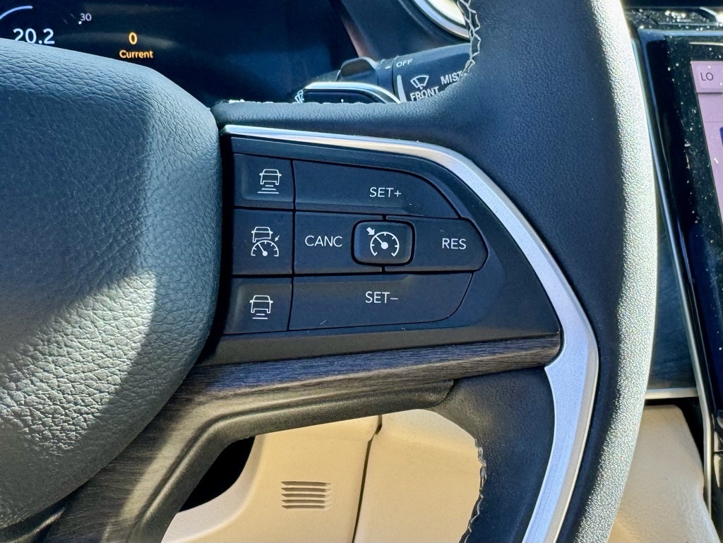 Jeep Grand Cherokee L Limited 4x4 2023