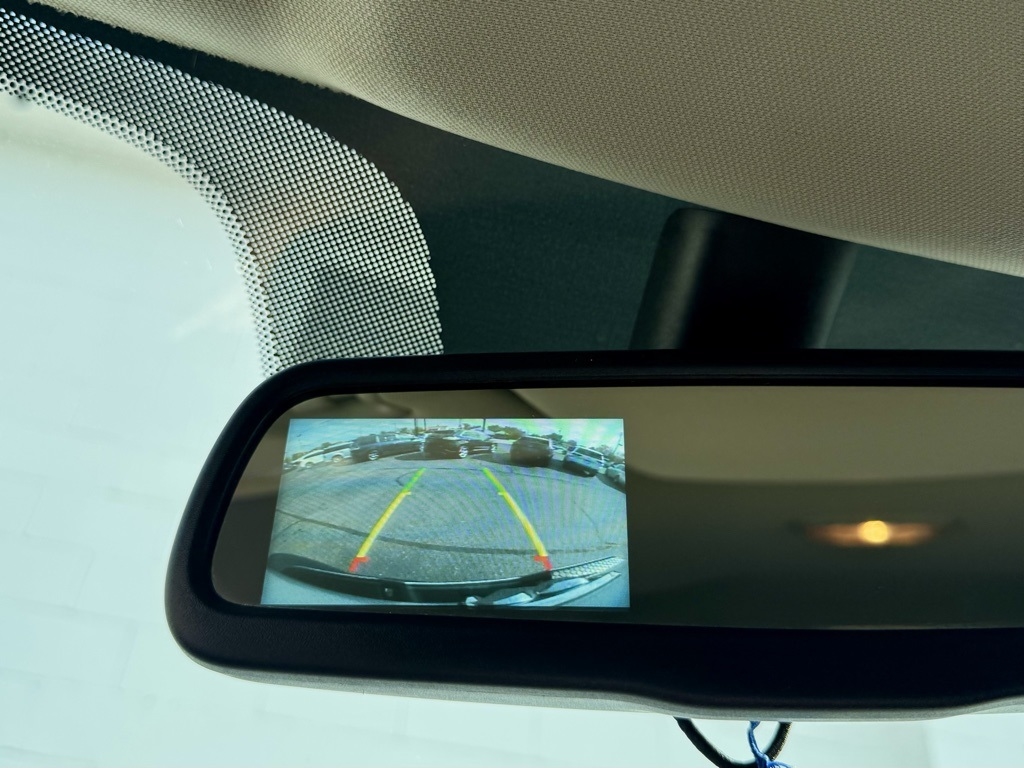 RAM 1500 Classic Tradesman 4x4 Crew Cab 5'7" Box 2020