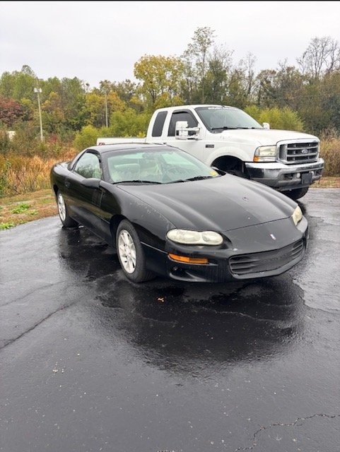 2001 Chevrolet Camaro 2dr Cpe
