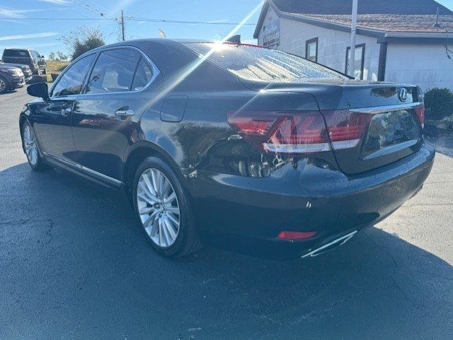 2014 Lexus LS 460 L AWD photo 4
