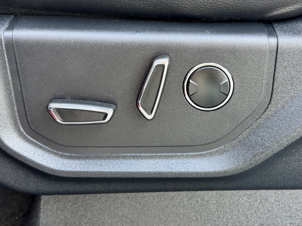 Ford F-150 2WD SuperCrew 157" XL 2015