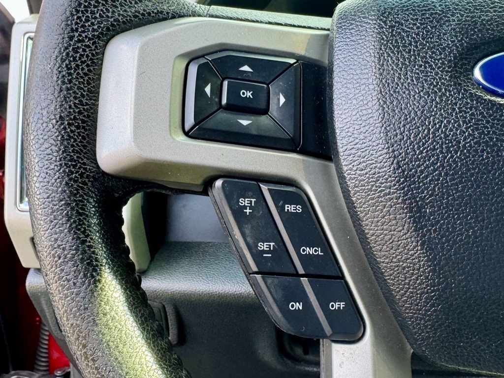 Ford F-150 2WD SuperCrew 157" XL 2015