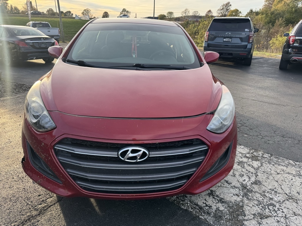 2017 Hyundai Elantra GT photo 4