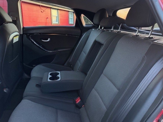 Hyundai Elantra GT Auto 2017