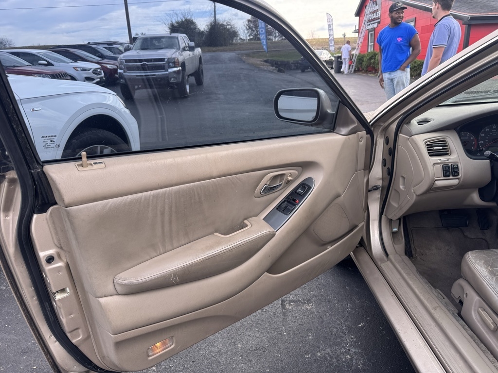 Honda Accord Cpe EX Auto V6 w/Leather 2001