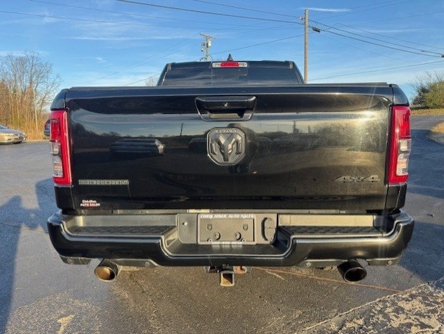 RAM 1500 Big Horn 4x4 Crew Cab 5'7" Box 2021