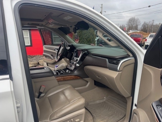 Chevrolet Suburban 4WD 4dr 1500 Premier 2019