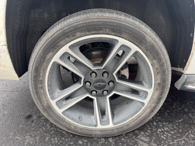 Chevrolet Suburban 4WD 4dr 1500 Premier 2019