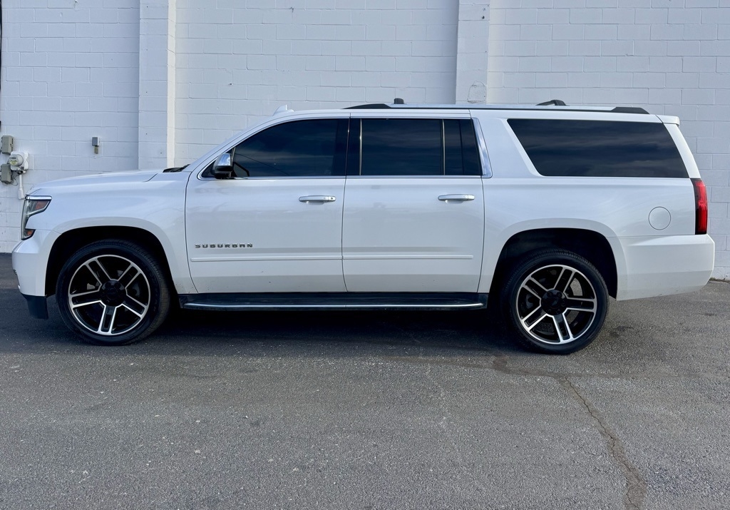 Chevrolet Suburban 4WD 4dr 1500 Premier 2019
