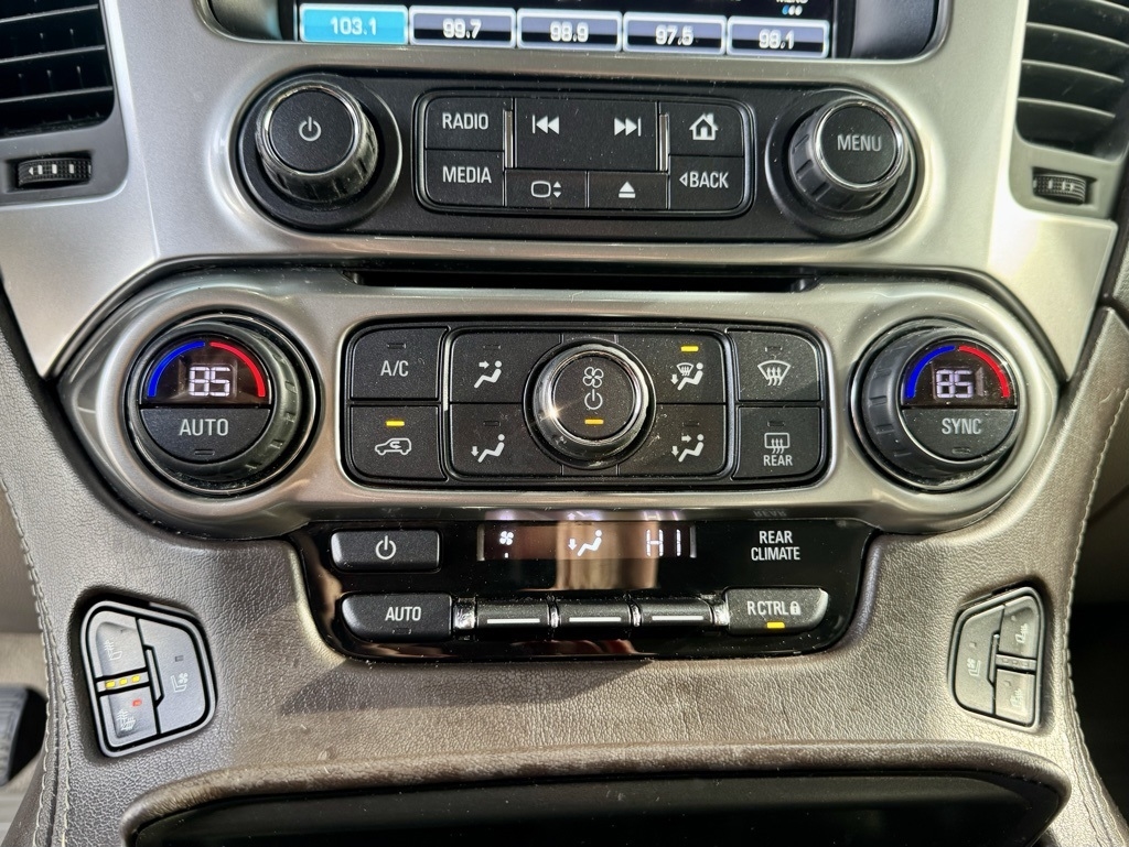 Chevrolet Suburban 4WD 4dr 1500 Premier 2019