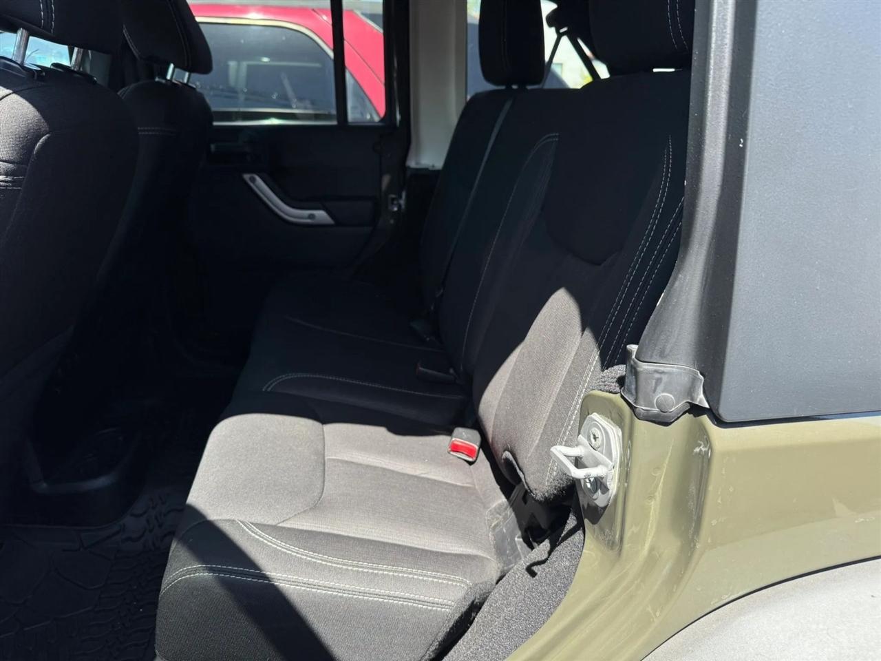 Jeep Wrangler  2015