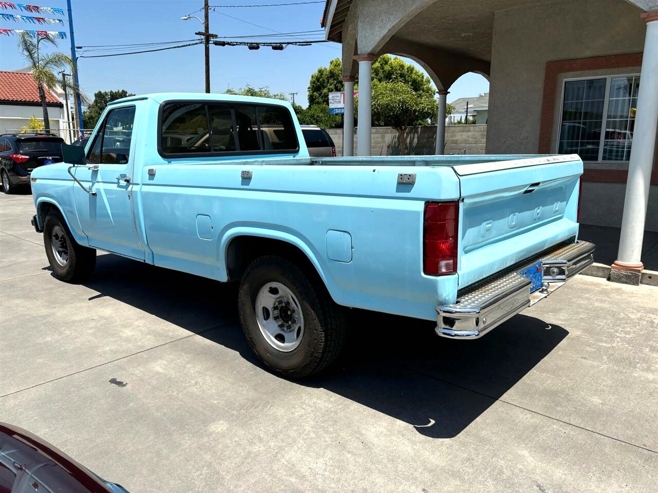 Ford F-250  1983 Ford F-250  1983