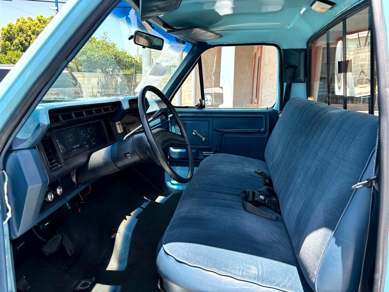 Ford F-250  1983 Ford F-250  1983