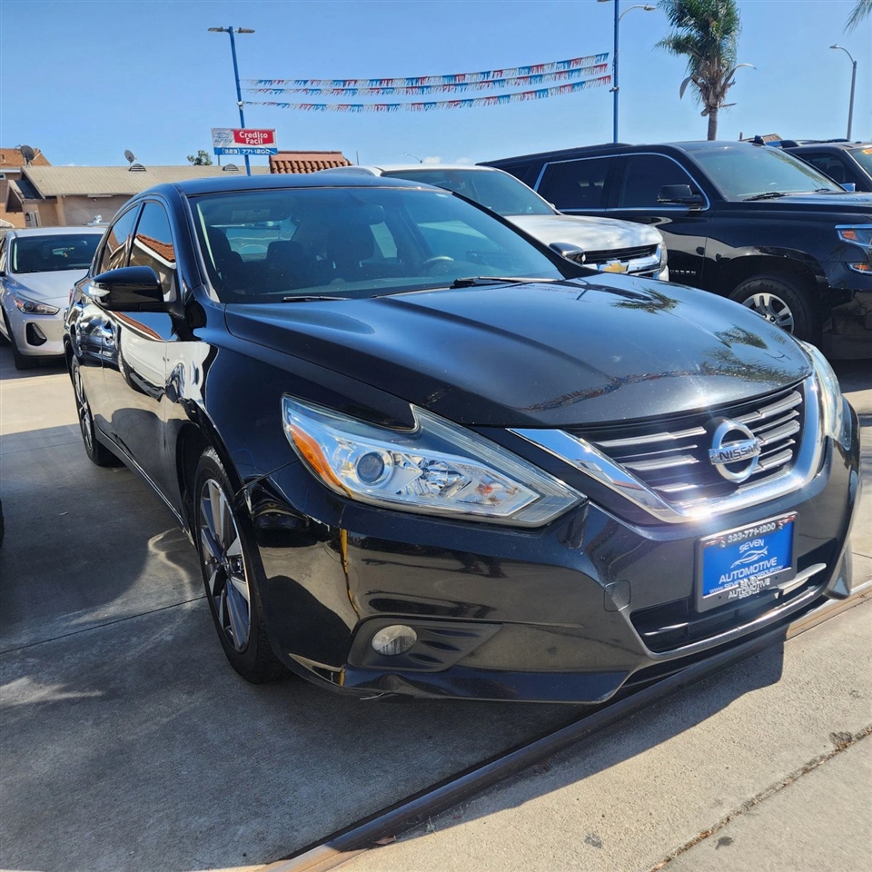 2017 Nissan Altima 2.5 SV Sedan 4D