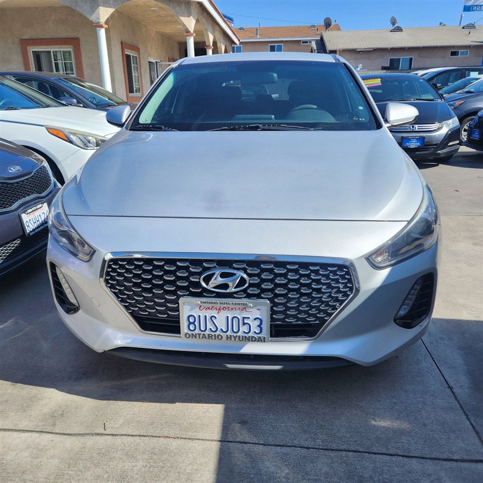 Hyundai Elantra GT  2019 Hyundai Elantra GT  2019