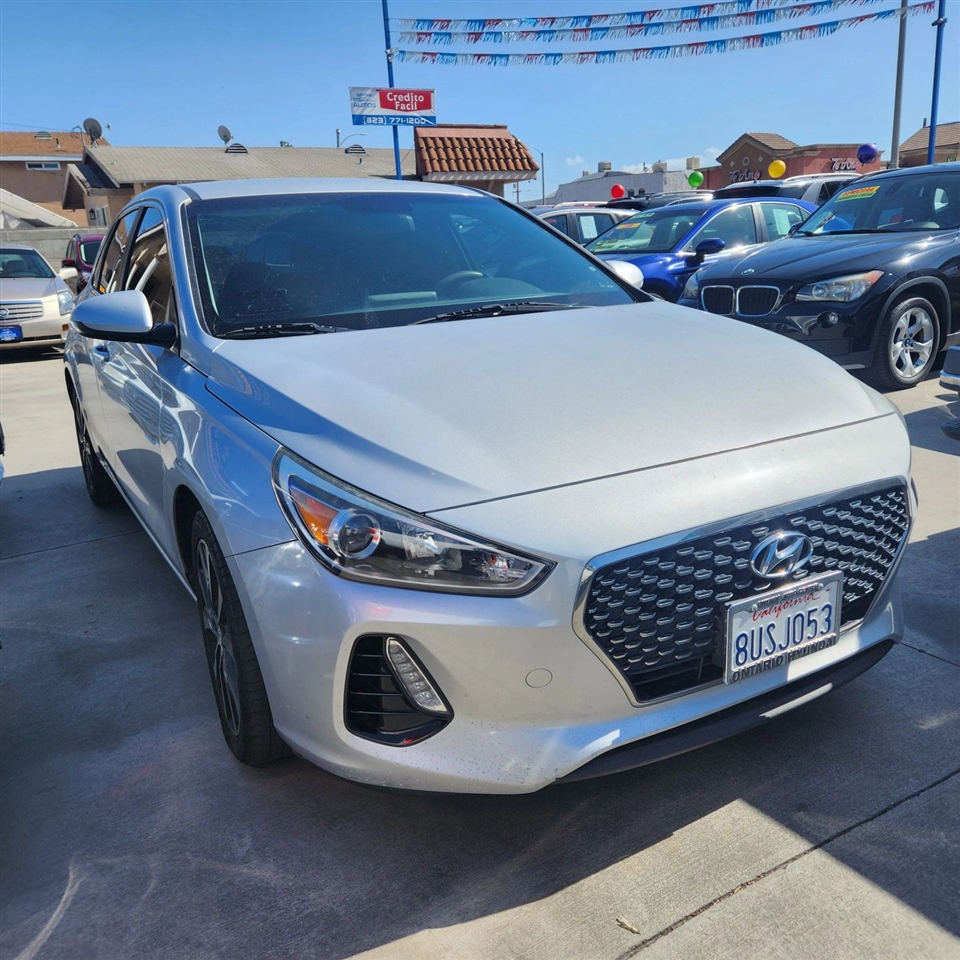 Hyundai Elantra GT  2019 Hyundai Elantra GT  2019