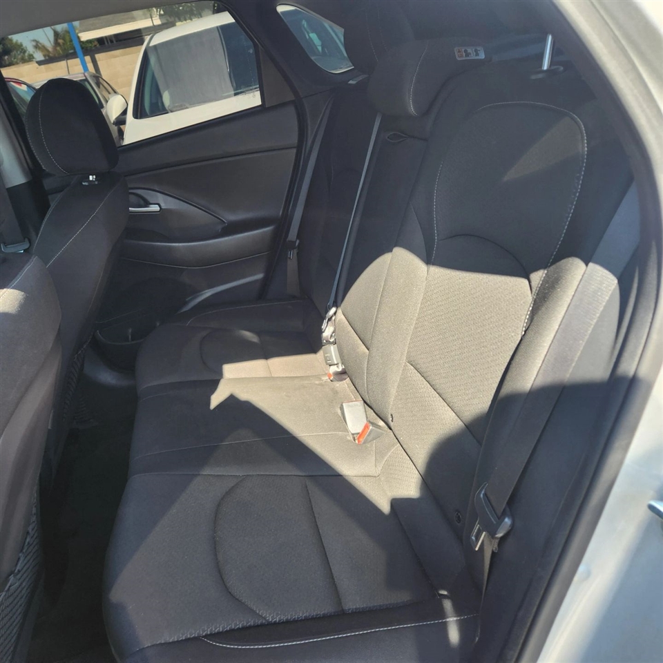 Hyundai Elantra GT  2019 Hyundai Elantra GT  2019