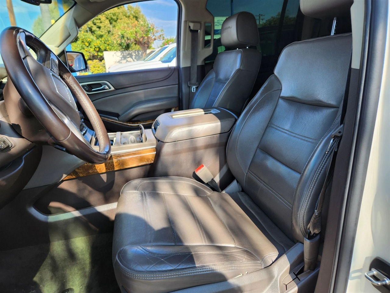 GMC Yukon Denali  2015