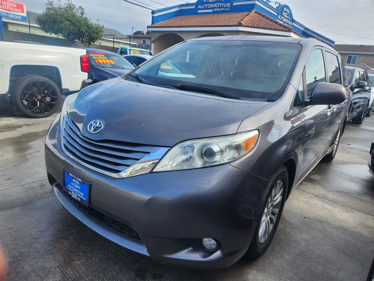 Toyota Sienna  2015