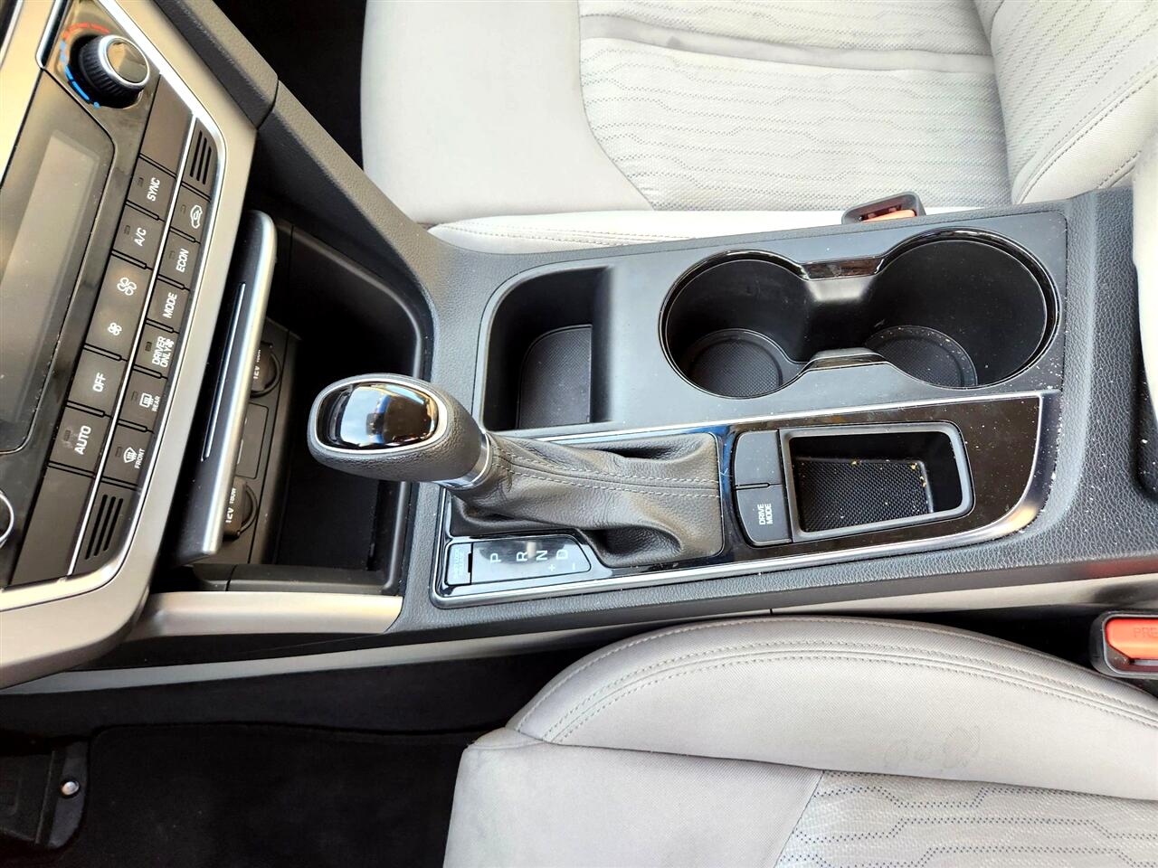 Hyundai Sonata Hybrid  2017