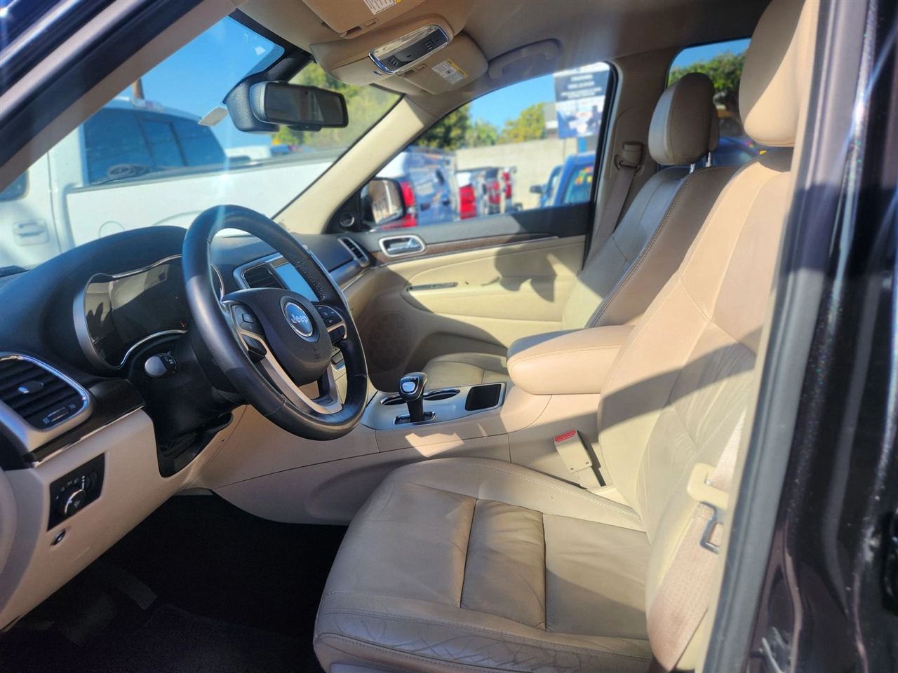 Jeep Grand Cherokee  2015