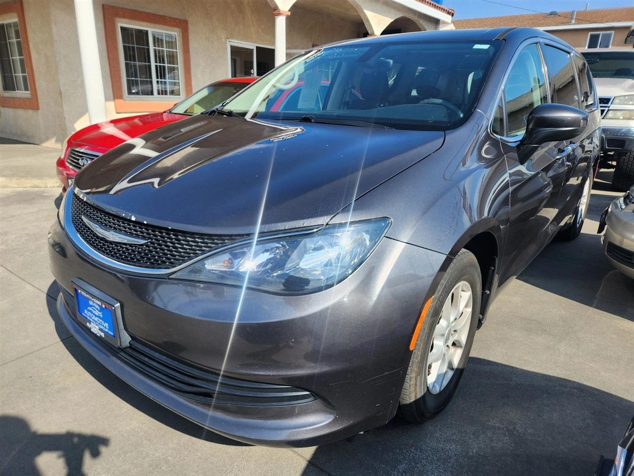 2017 Chrysler Pacifica Touring