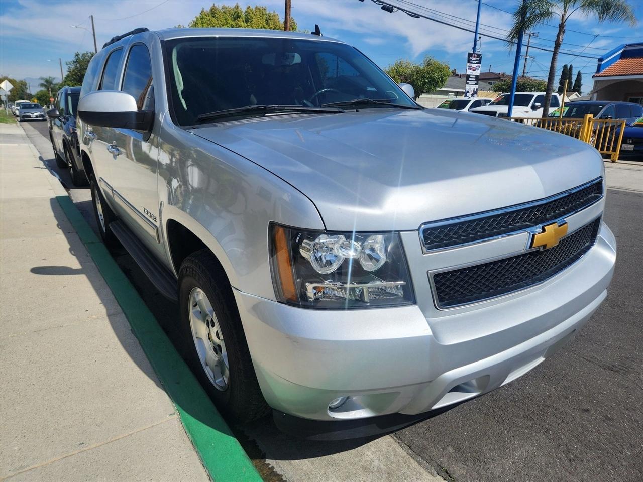 Chevrolet Tahoe  2013