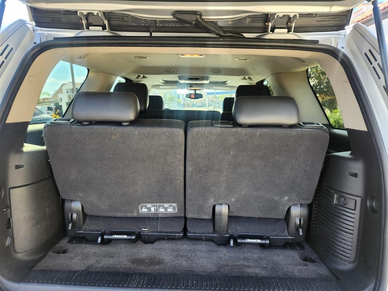 Chevrolet Tahoe  2013