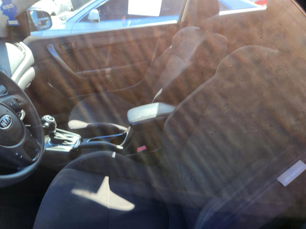 Kia Forte Koup  2011