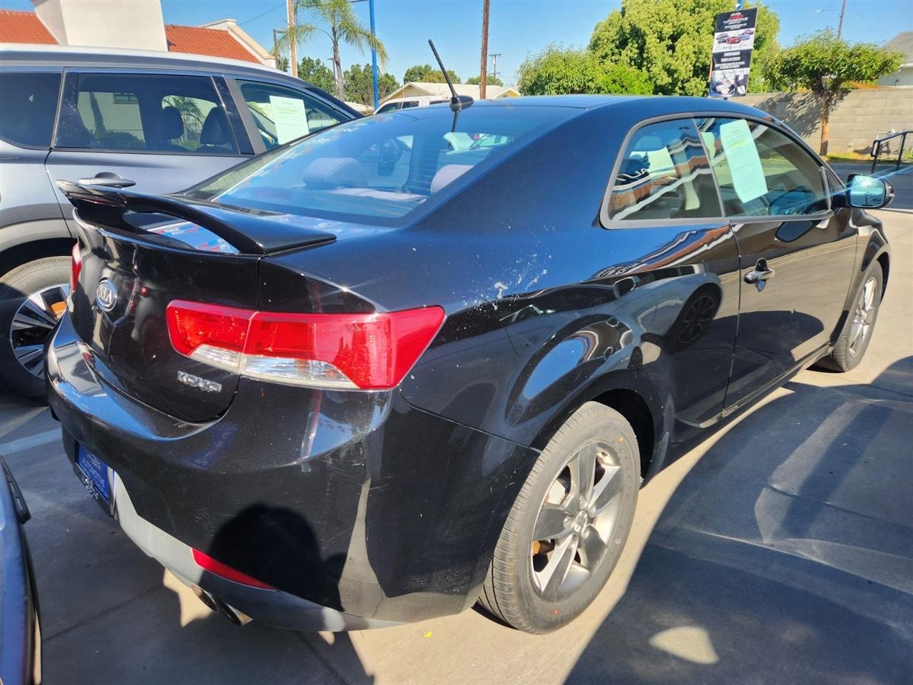 Kia Forte Koup  2011