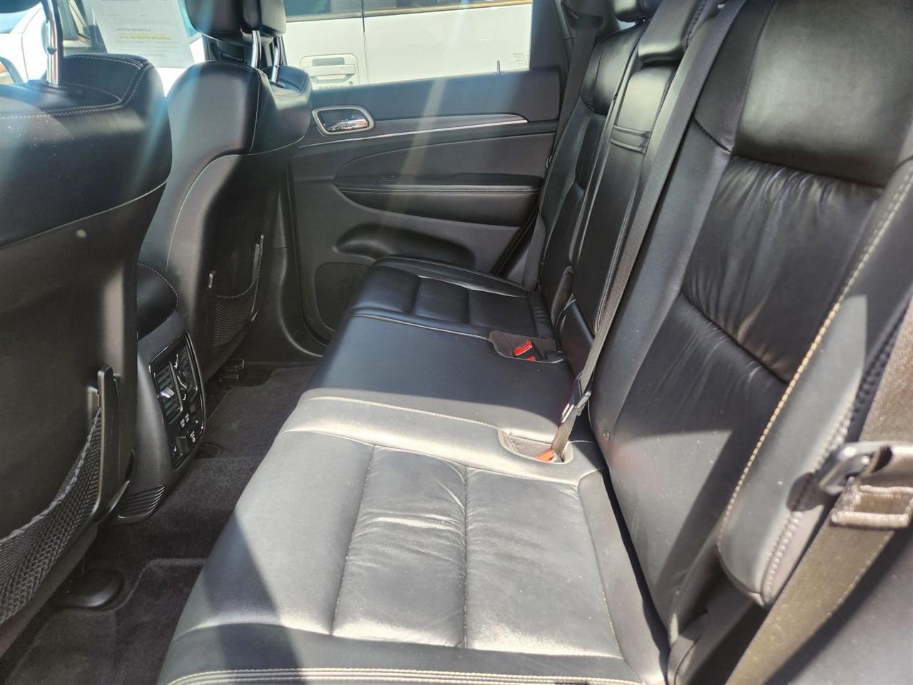 Jeep Grand Cherokee  2015