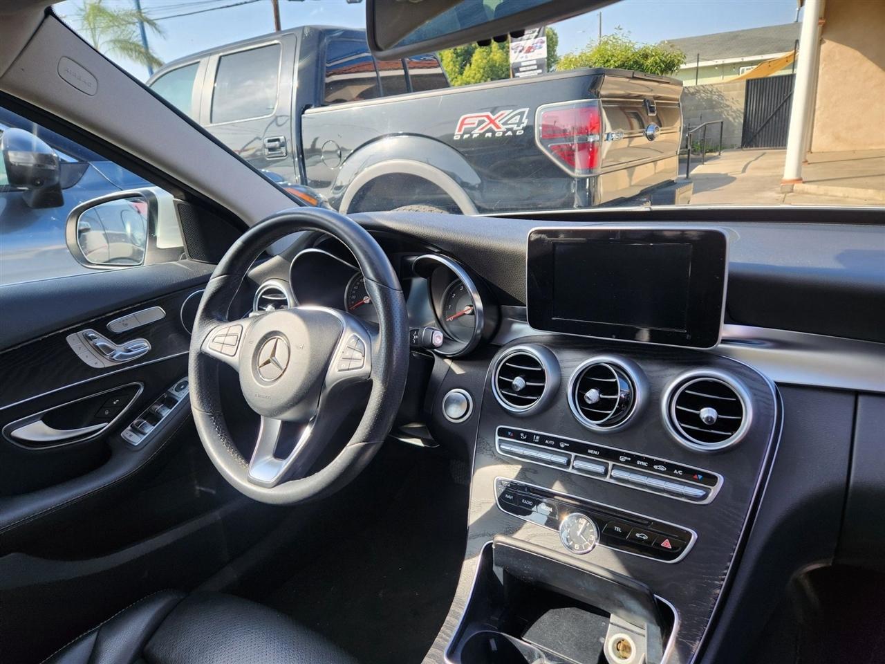 Mercedes-Benz C-Class  2017