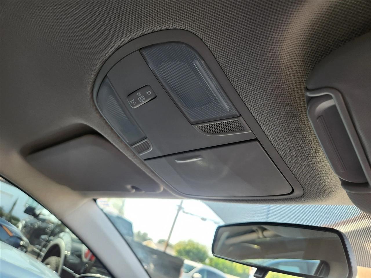 Hyundai Elantra  2018