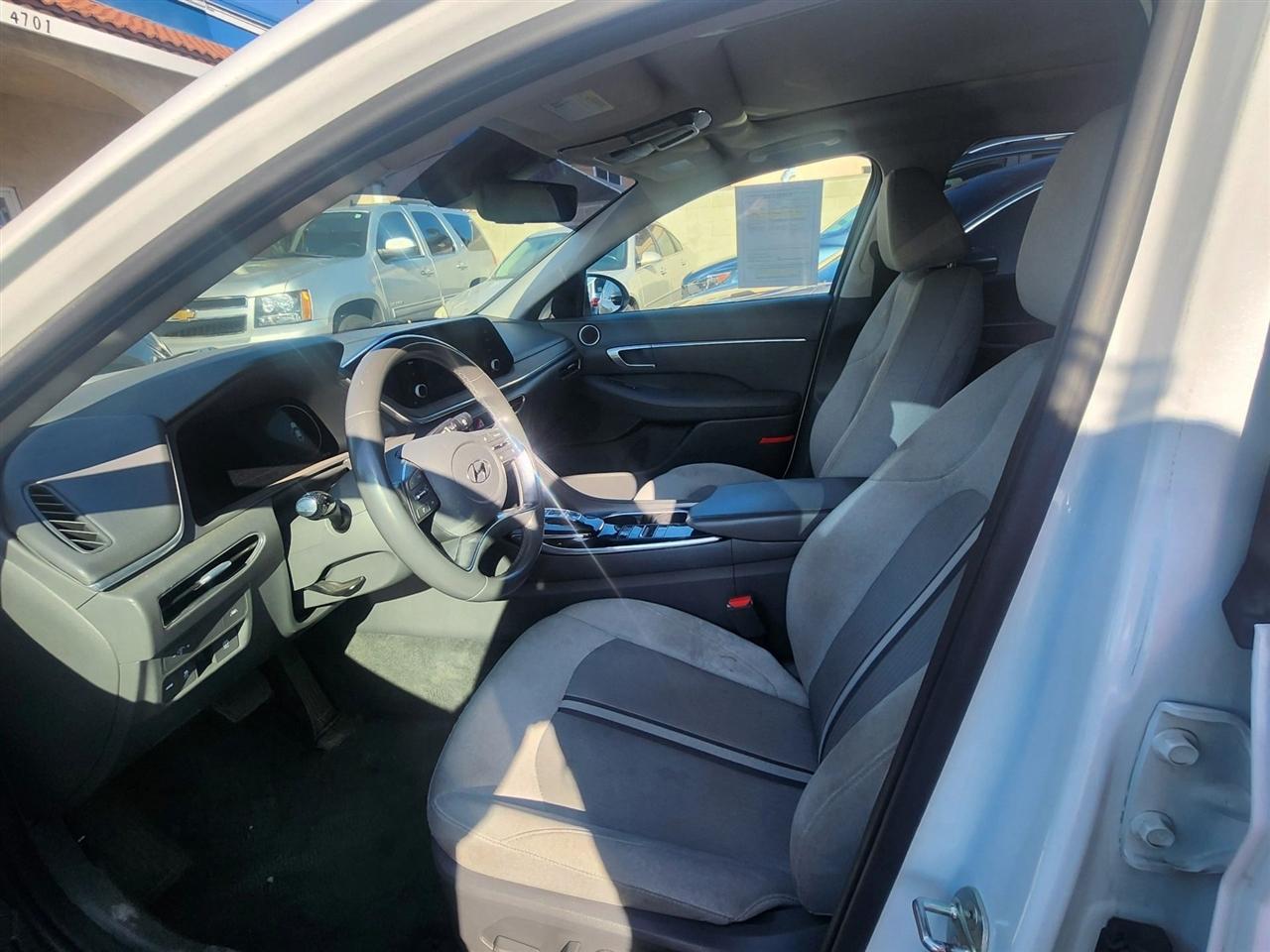 Hyundai Sonata  2021