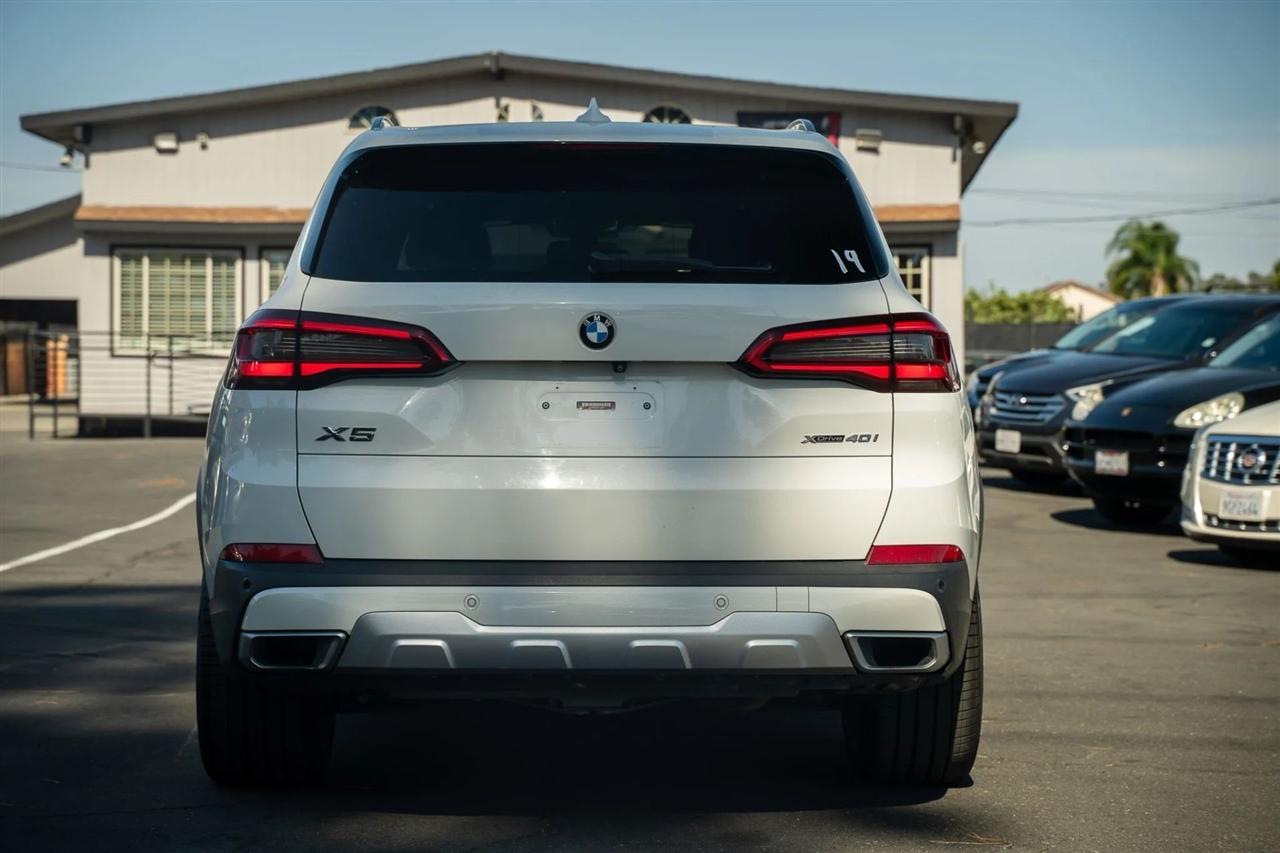 BMW X5  2019