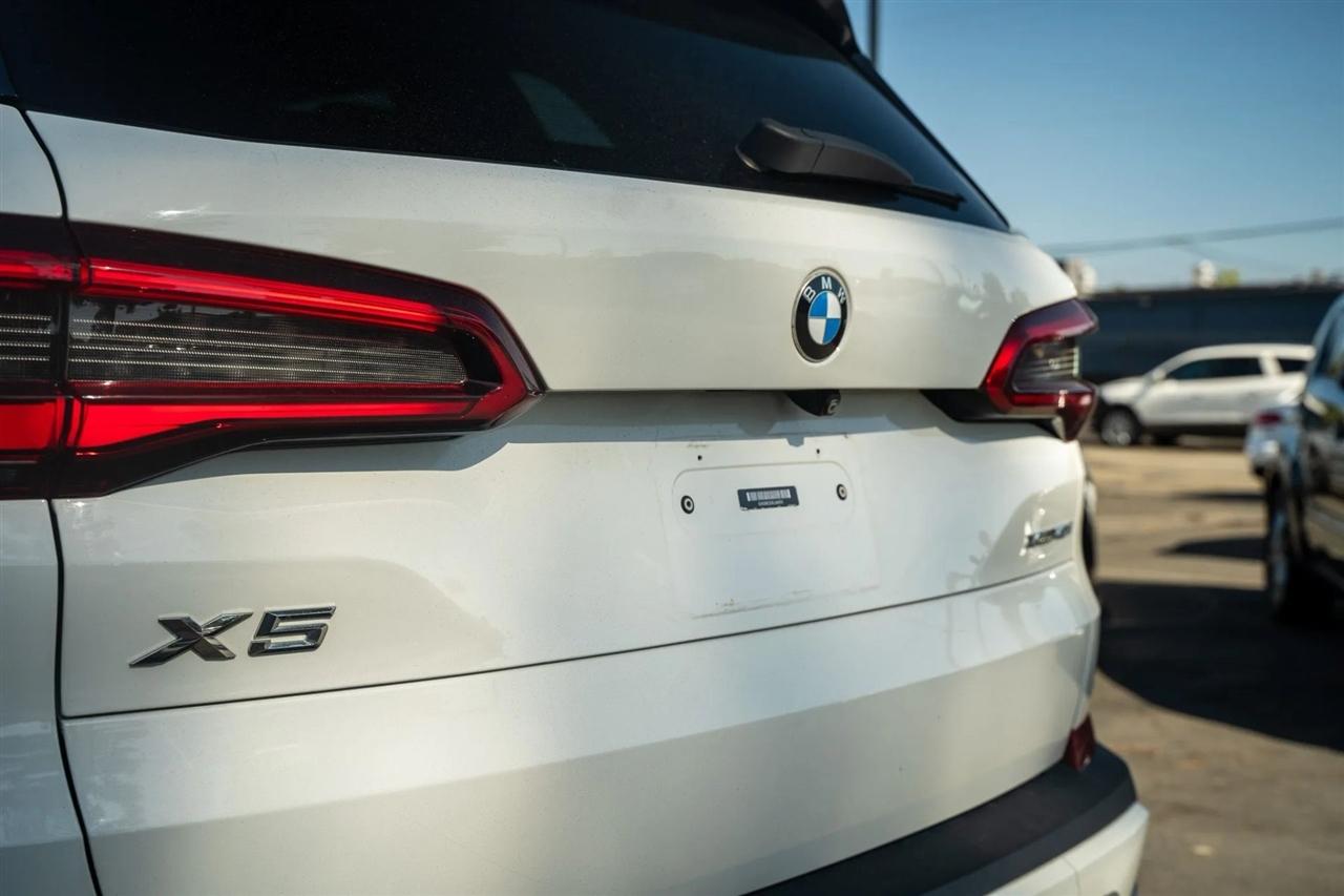 BMW X5  2019