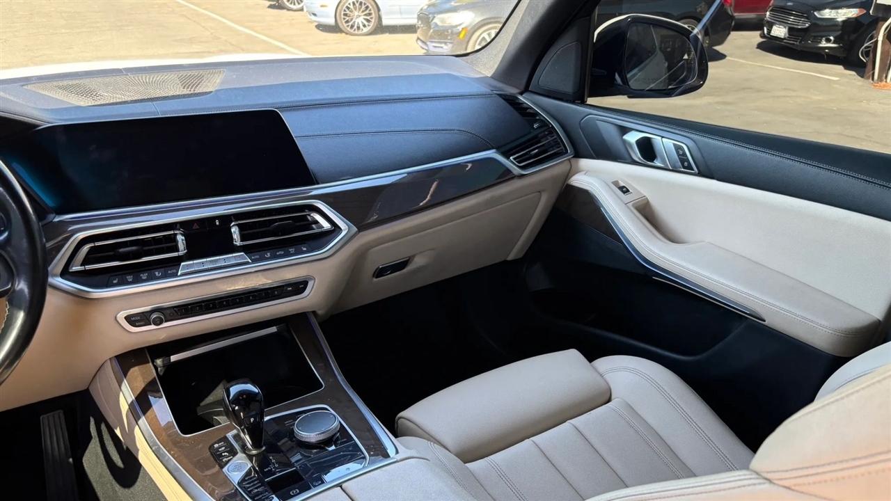 BMW X5  2019