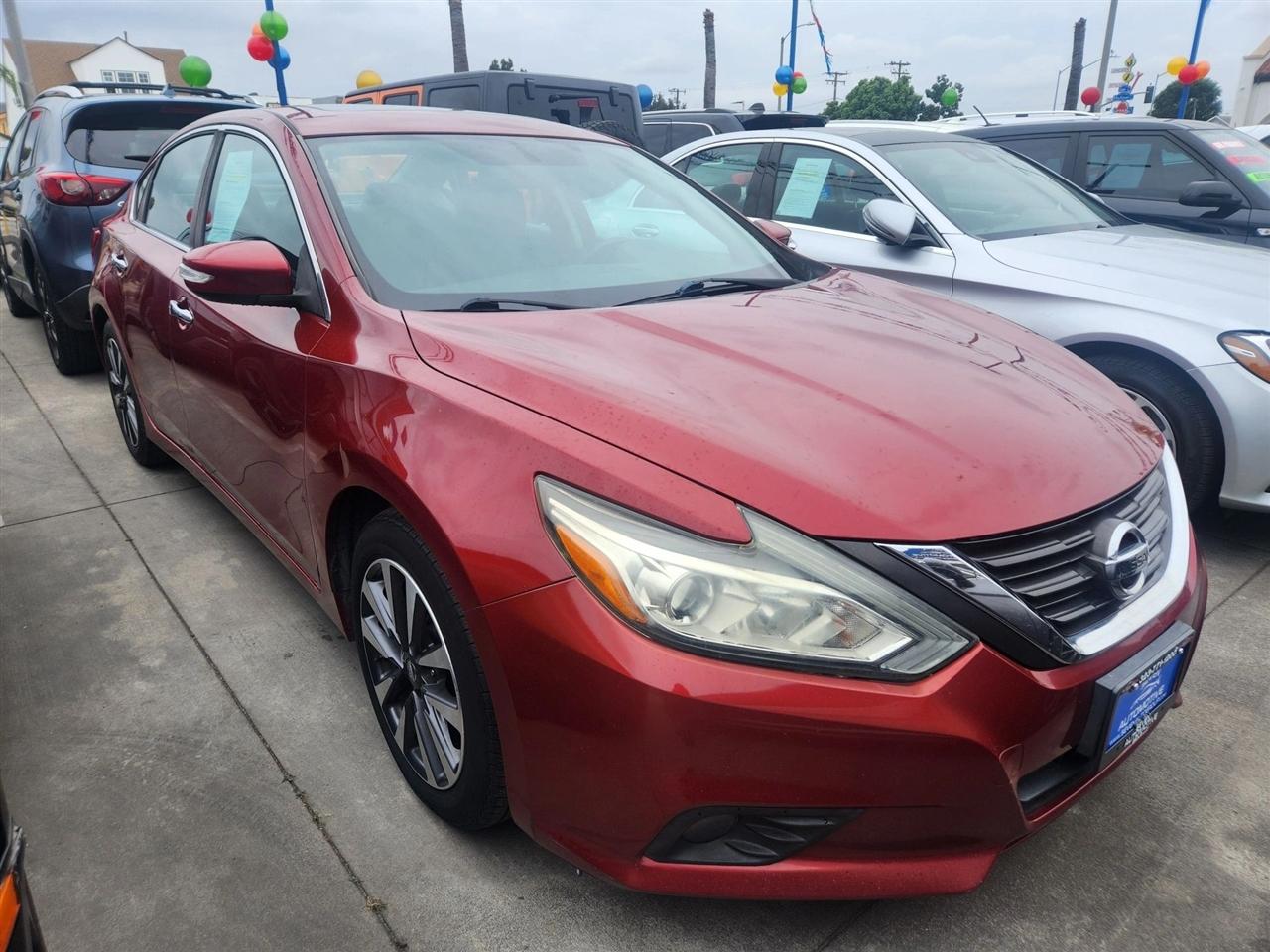 Nissan Altima  2016