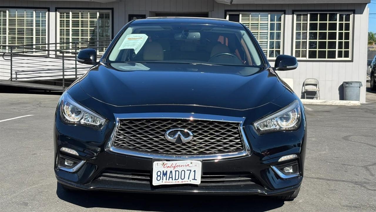 Infiniti Q50  2018