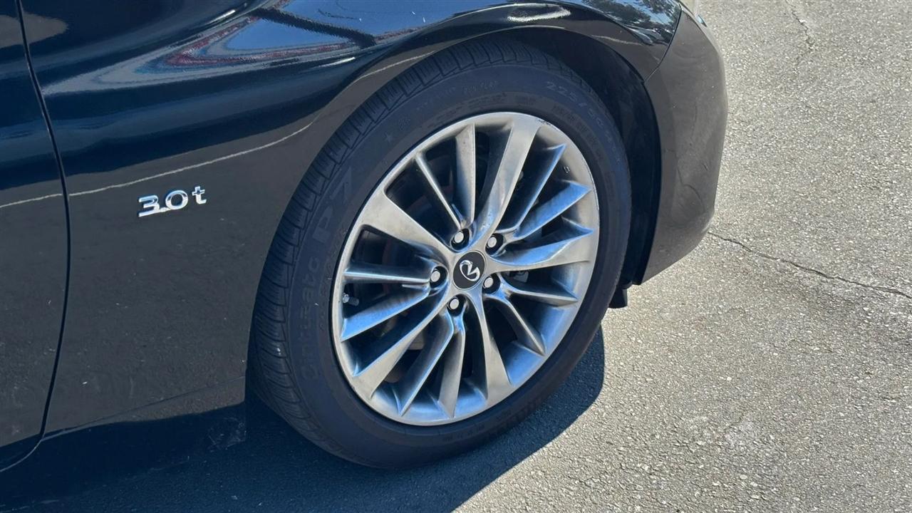 Infiniti Q50  2018
