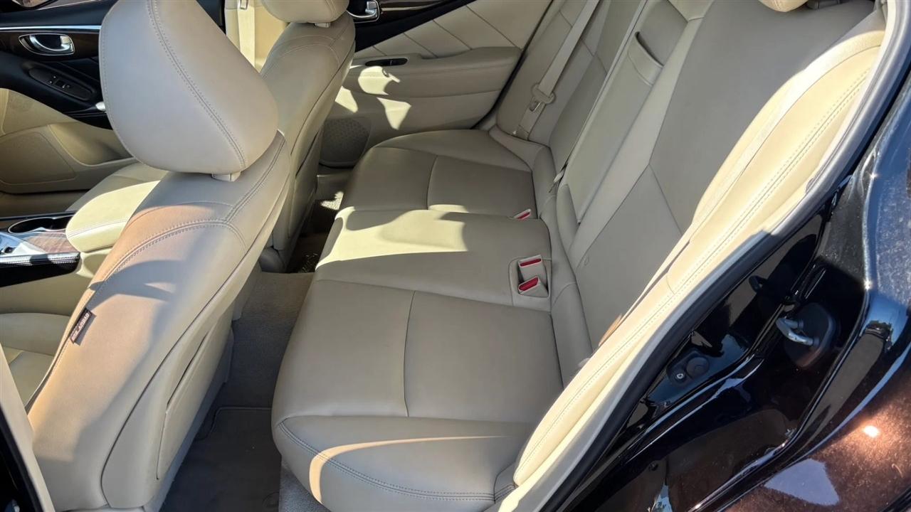 Infiniti Q50  2018