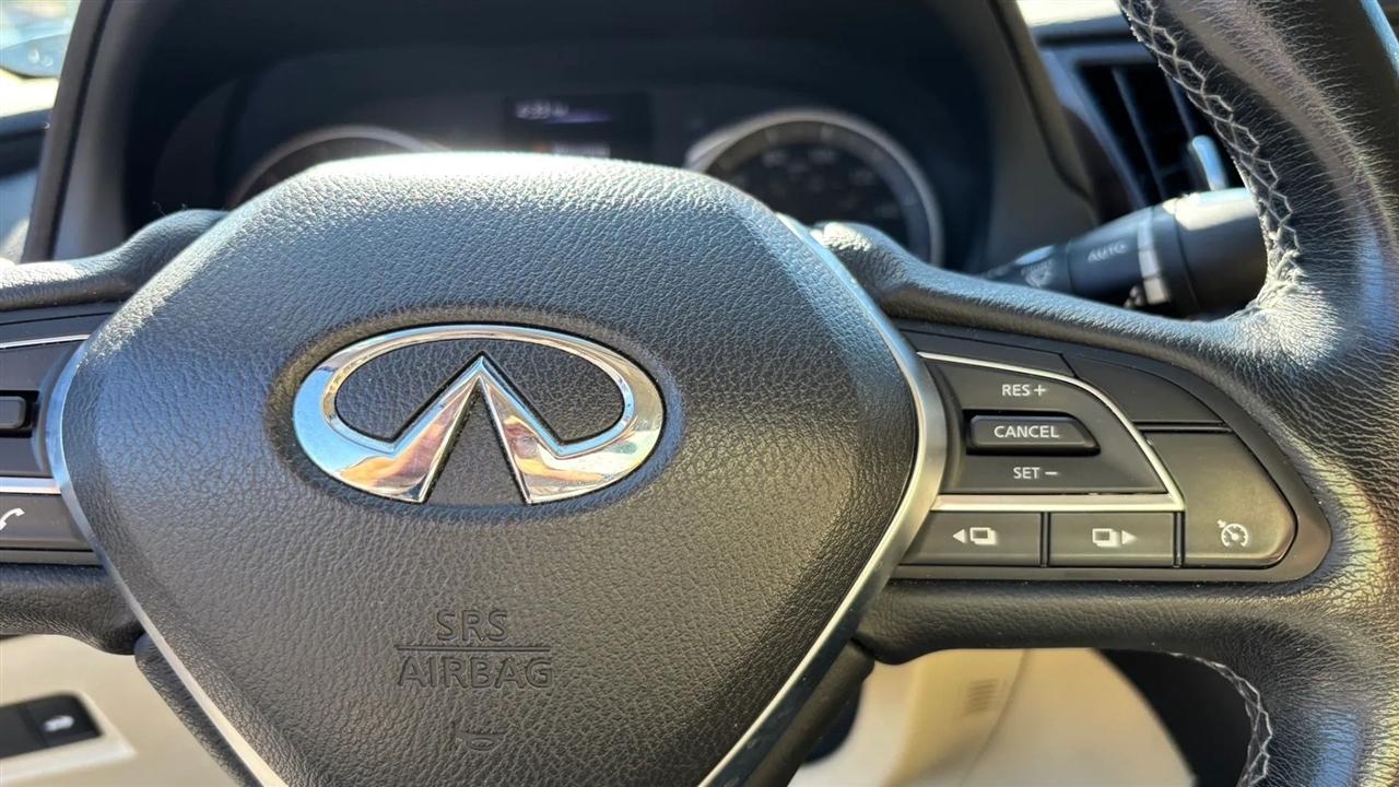 Infiniti Q50  2018