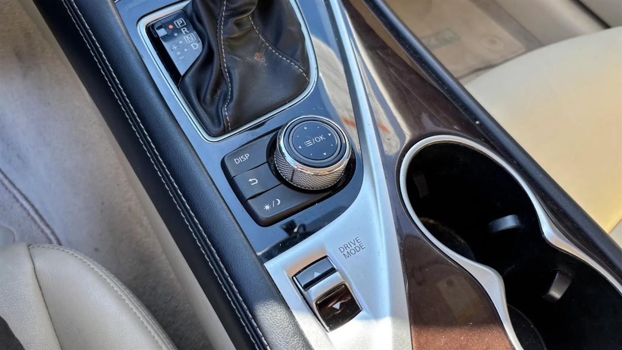 Infiniti Q50  2018
