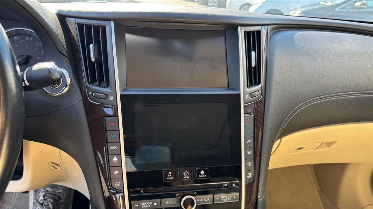 Infiniti Q50  2018