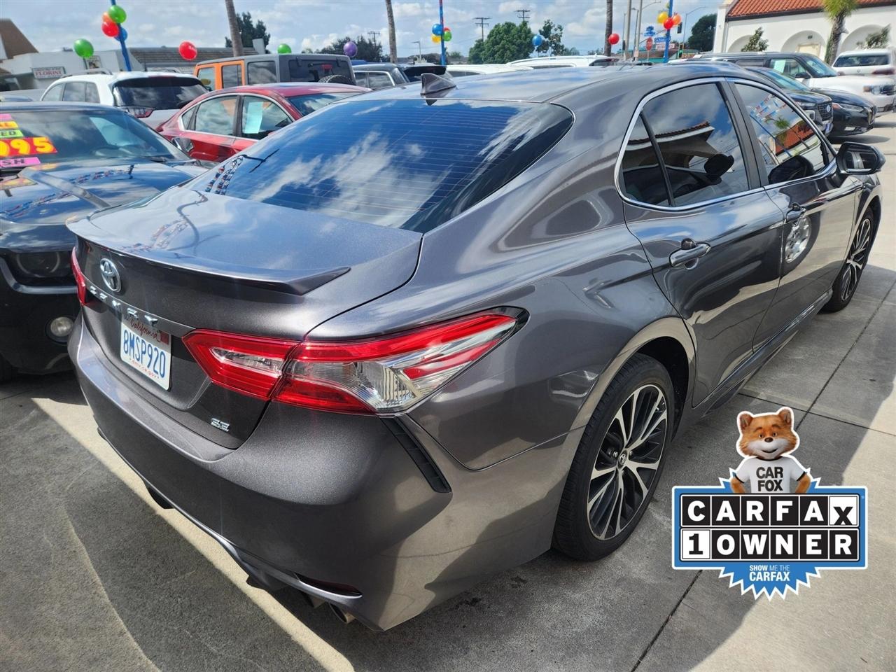 Toyota Camry  2019