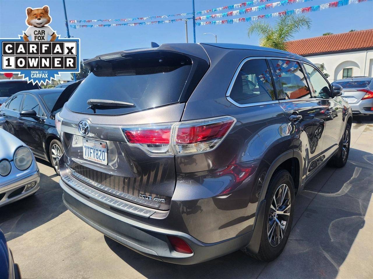 Toyota Highlander  2016