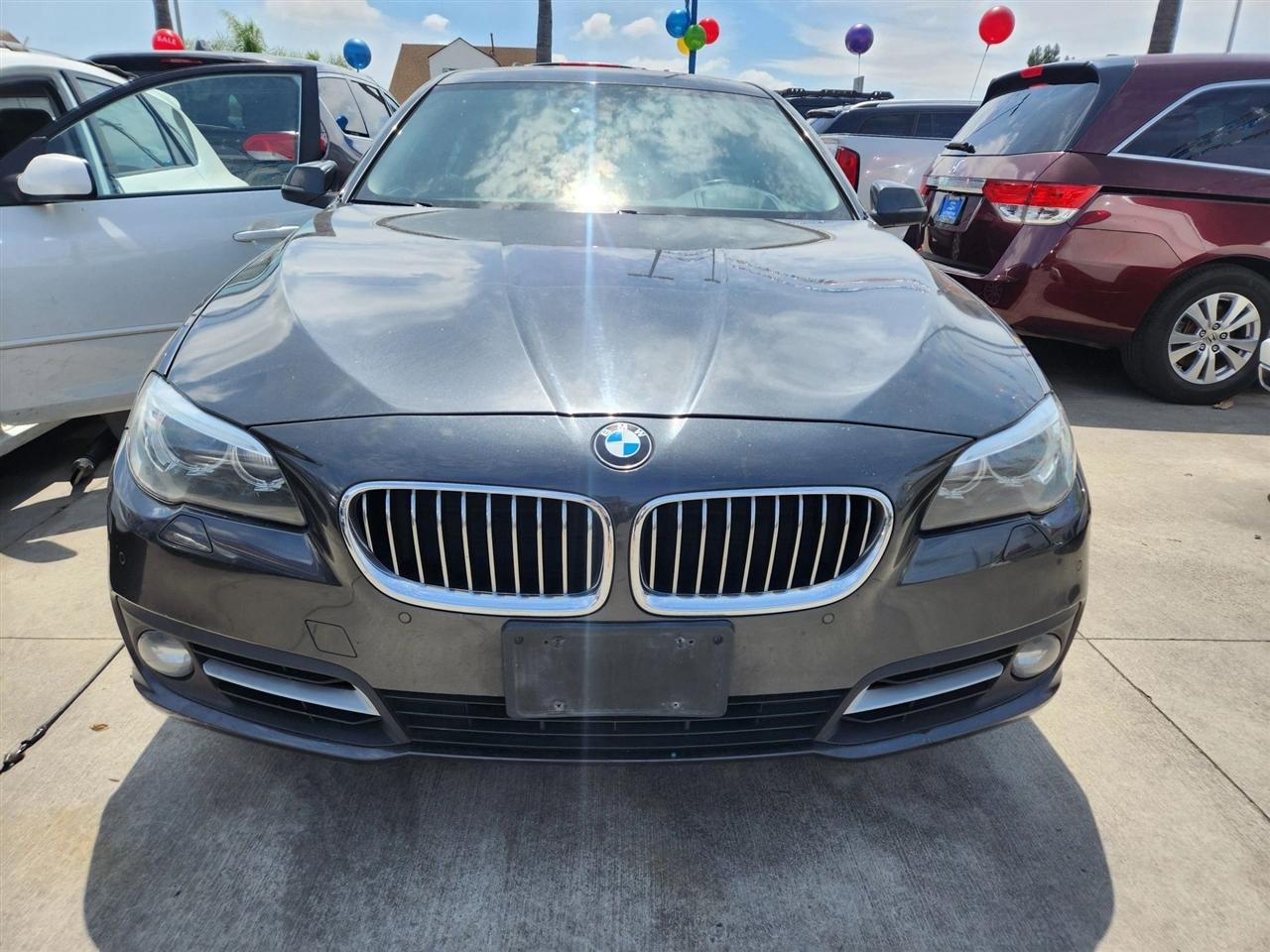 BMW 5-Series  2015