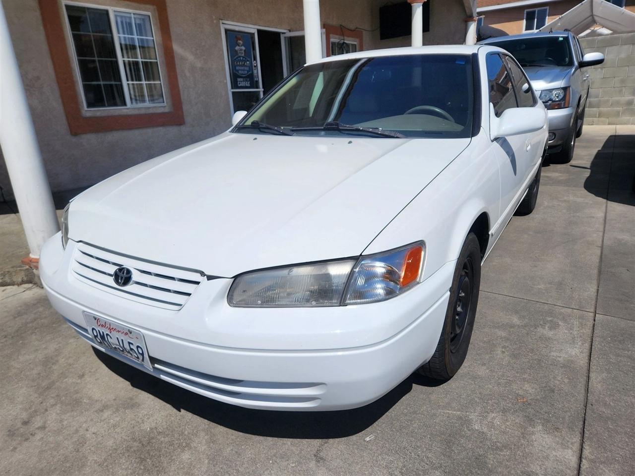 Toyota Camry  1999