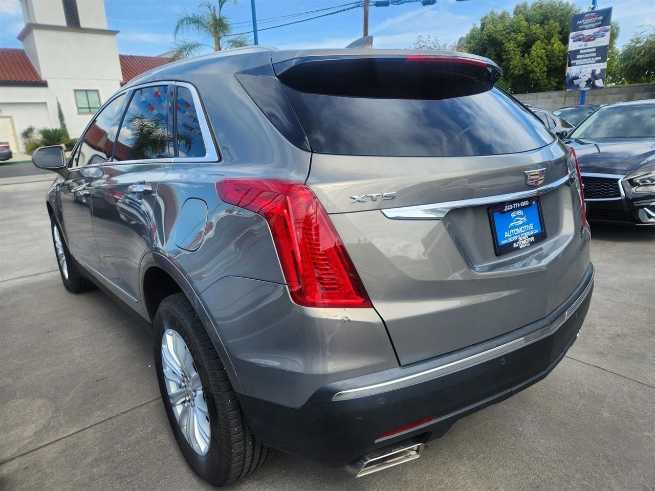 Cadillac XT5  2018